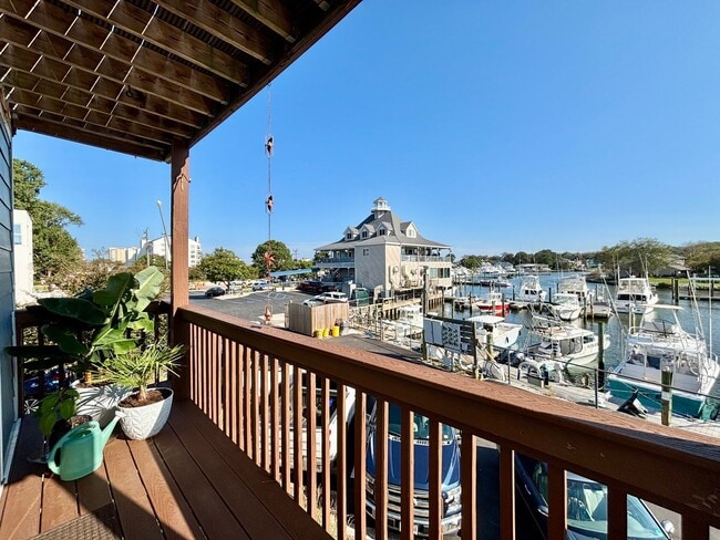 Building Photo - Stunning Virginia Beach Condo with Waterfr...