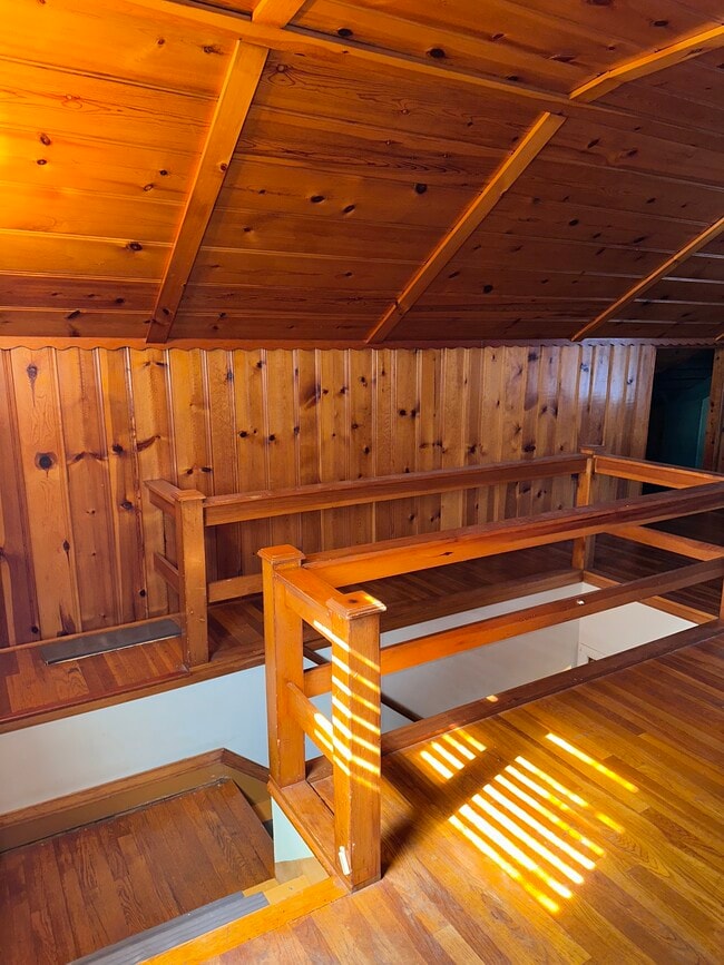 Building Photo - 20109 Stotter St