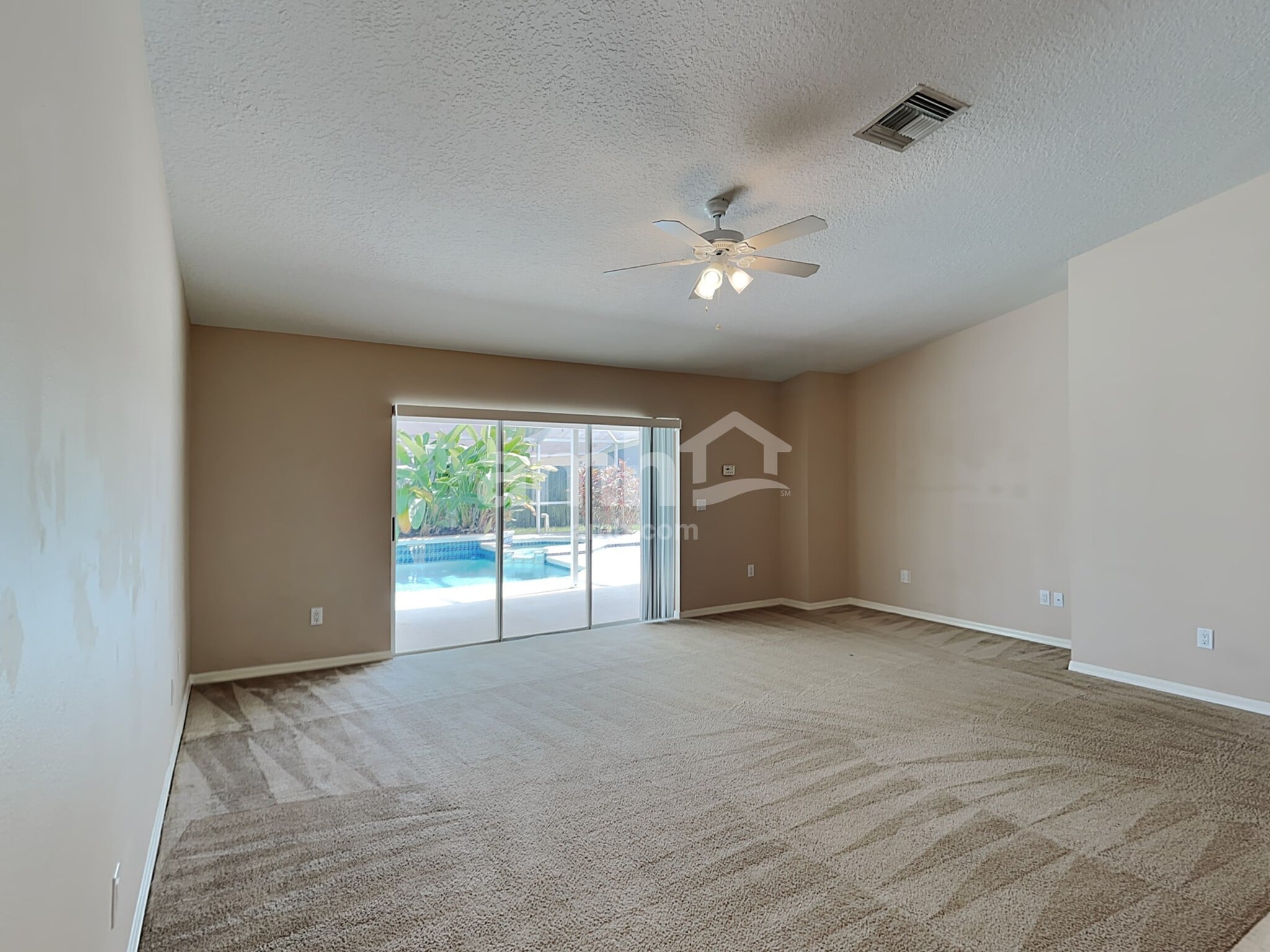 Building Photo - 7114 Colonial Lake Dr