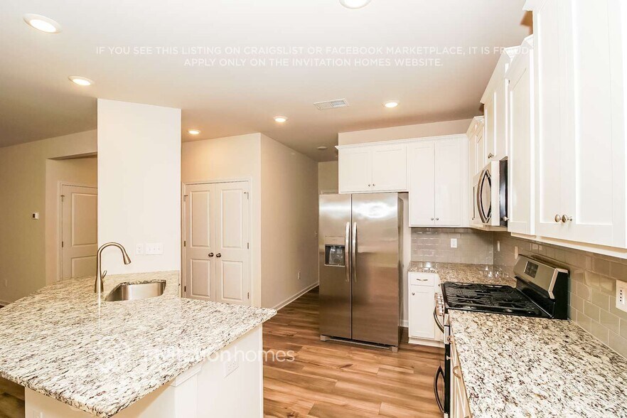 Building Photo - 110 Newbold Ln