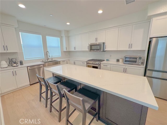 Building Photo - 49 Sanctuary Ln