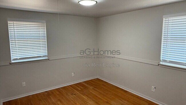 Building Photo - 405 Yukon Ave