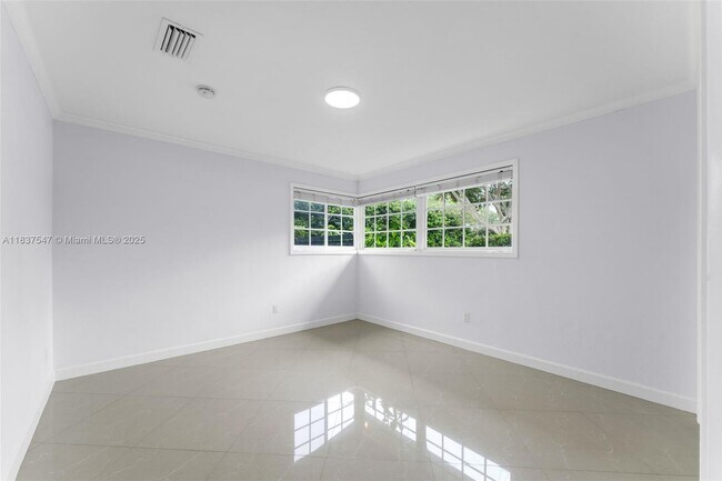 Building Photo - 7451 SW 133rd St