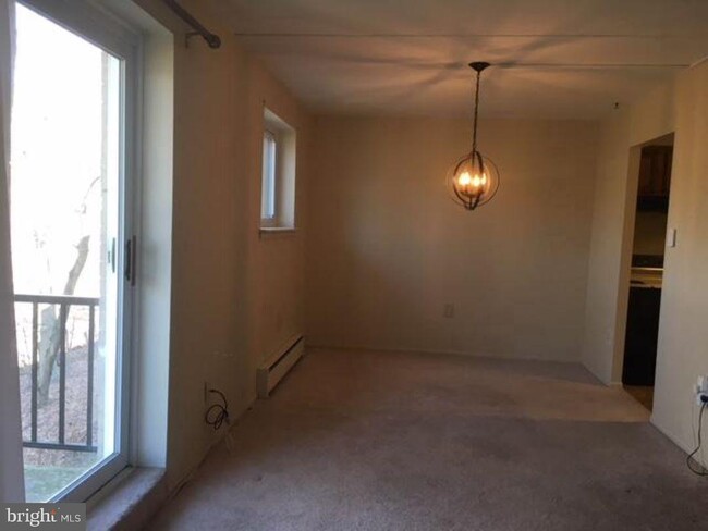 Building Photo - 3421 West Chester Pike