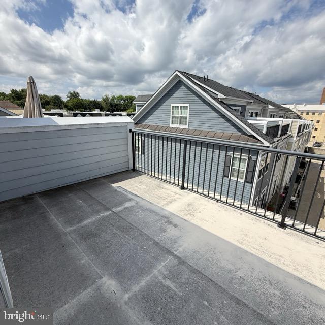 Building Photo - 35 Meridian Ln