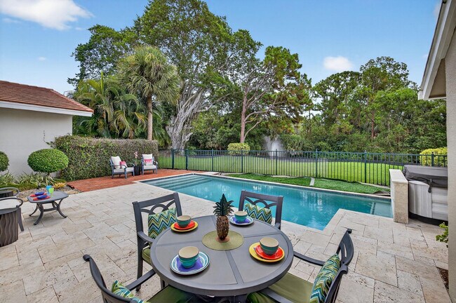 Building Photo - 2801 Deer Creek Country Club Blvd