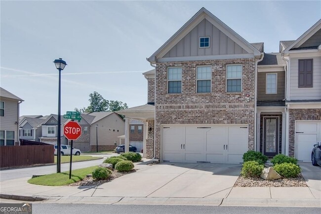 Building Photo - 2263 Spicy Pine Dr