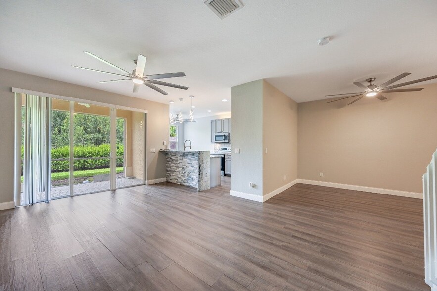 Building Photo - 4048 Cherrybrook Loop