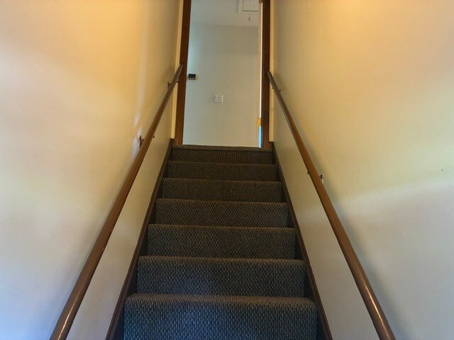 Building Photo - 315 E Kenilworth Ave