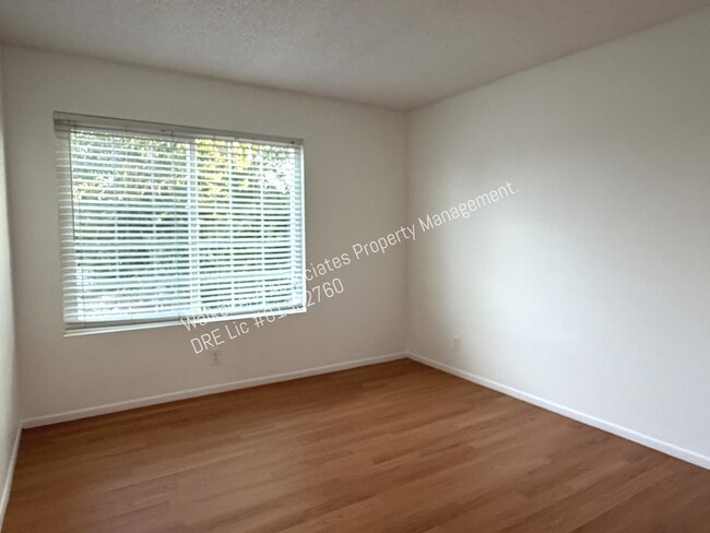 Building Photo - 4445 Via Santa Maria