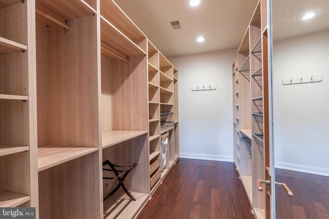 Building Photo - 2115 Pony Trail Dr