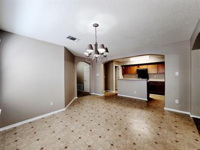 Building Photo - Fantastic location-Medical Center