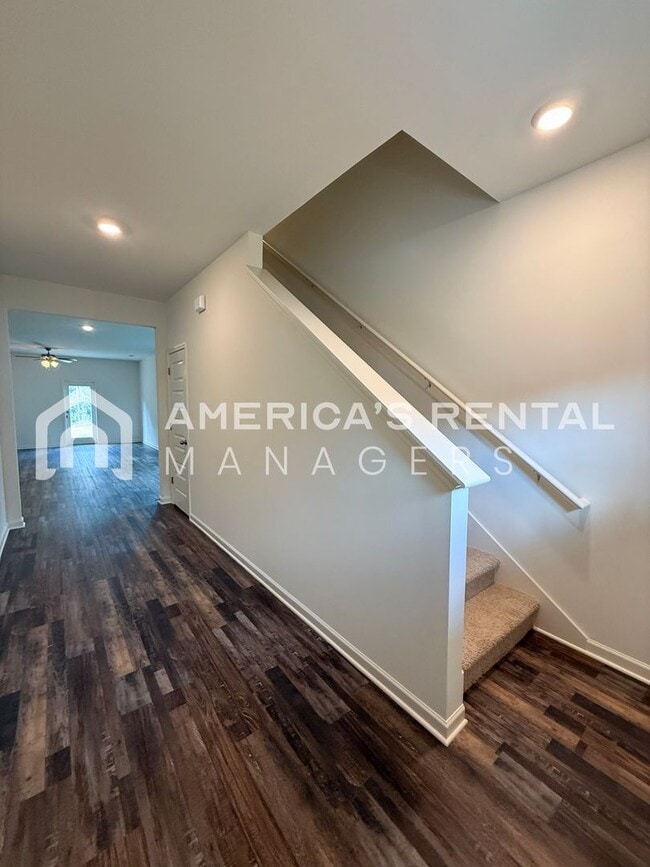 Building Photo - Coming Soon!! Available to View NOW!!!