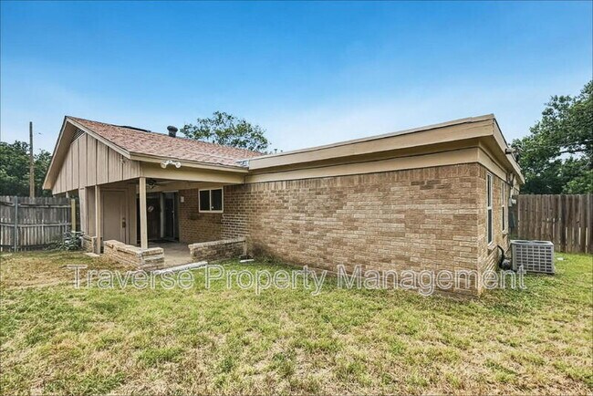 Building Photo - 3862 Wonder Ct