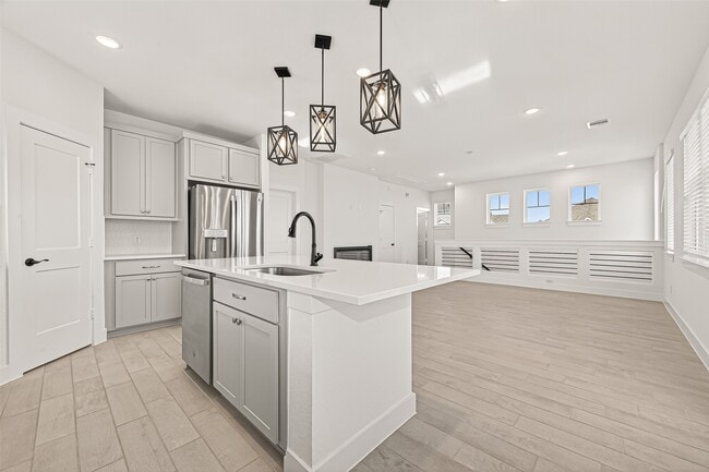 Building Photo - 15126 Dry Crk Jct Pl