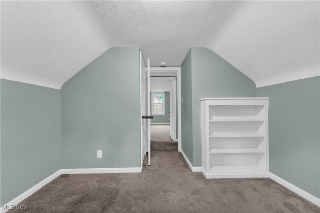 Building Photo - 3528 Meadowbrook Blvd
