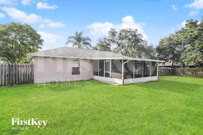 Building Photo - 1689 Cedro Ave