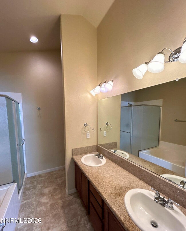 Building Photo - 5718 Pumpkin Ridge Dr