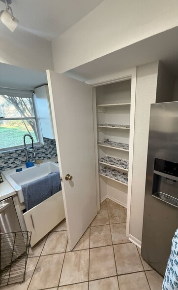 Building Photo - 14515 Wunderlich Dr