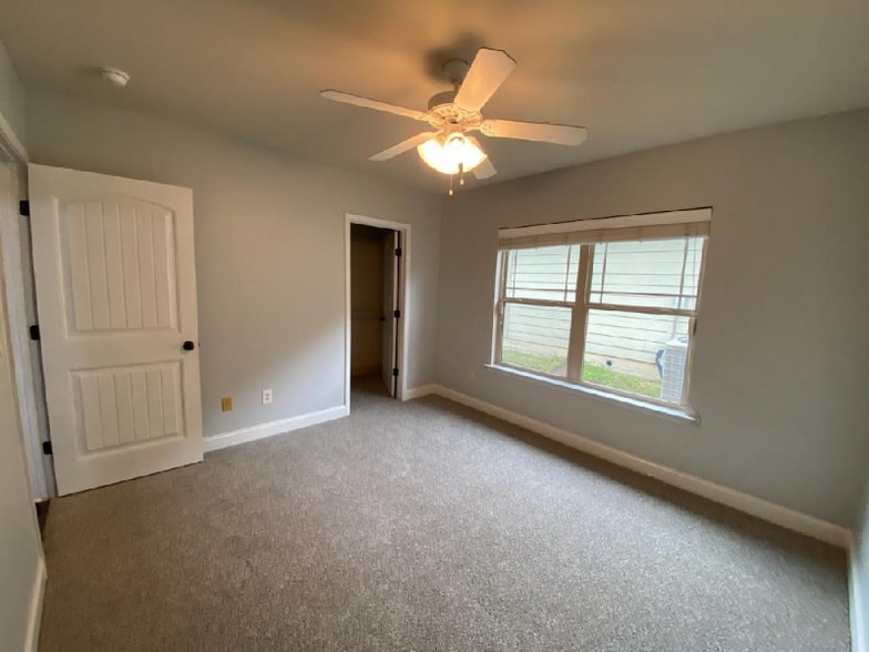 Building Photo - 215 CR - 2170