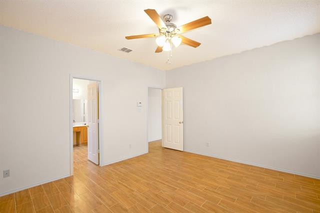 Building Photo - 10617 Wolfcreek Ln
