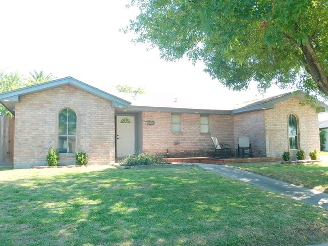 Building Photo - 1822 Volga Dr