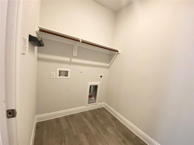 Building Photo - 3821 Bennett Trail