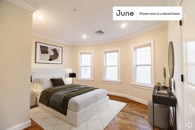 Building Photo - 17 Kenneson
