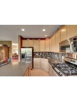 Building Photo - 15524 Lilac Dr