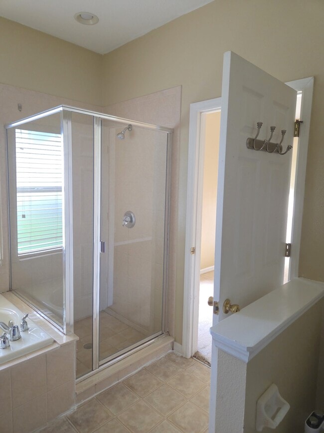 Building Photo - 14056 Ocean Pine Cir