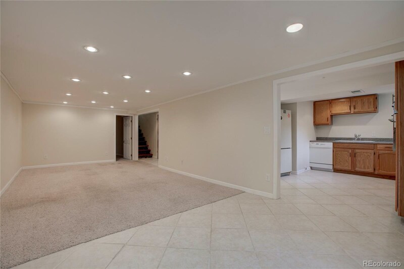 Building Photo - 6671 S Logan St