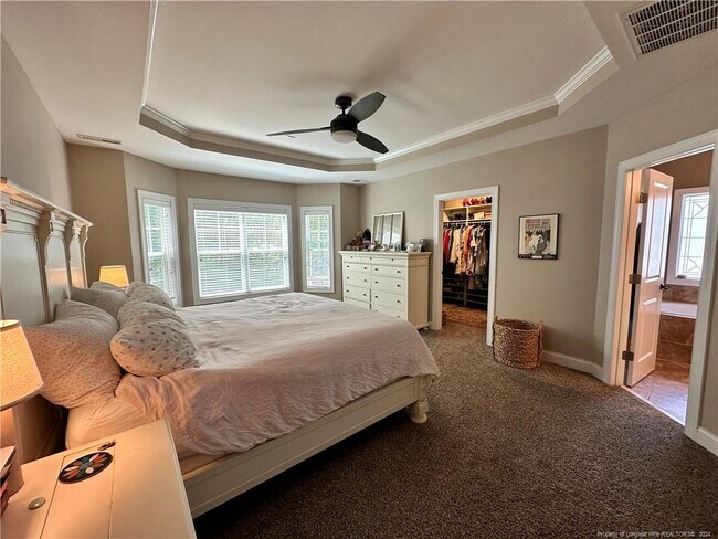 Building Photo - 138 Valley Pines Cir