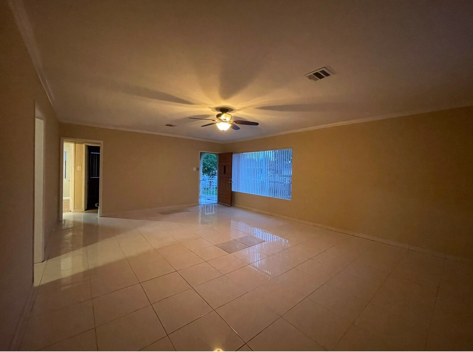 Building Photo - 11849 Allard St