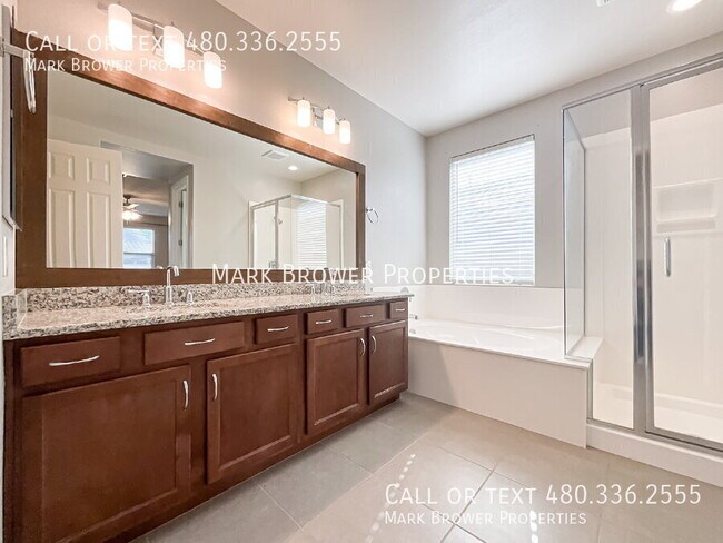 Building Photo - 2802 Canada De Oro Rd