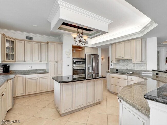 Building Photo - 1070 S Collier Blvd