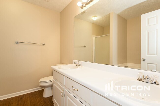 Building Photo - 265 Overlook Dr