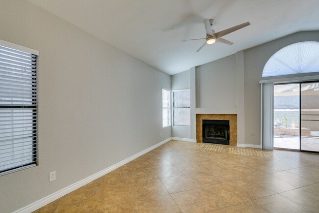 Building Photo - Stunning fully remodeled single-story home