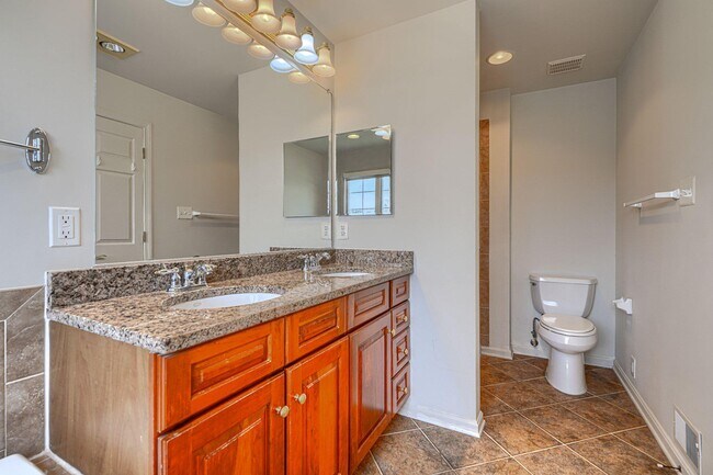Building Photo - 239 Anvil Way