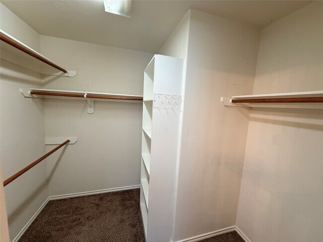 Building Photo - 11850 Ramla Place Trail
