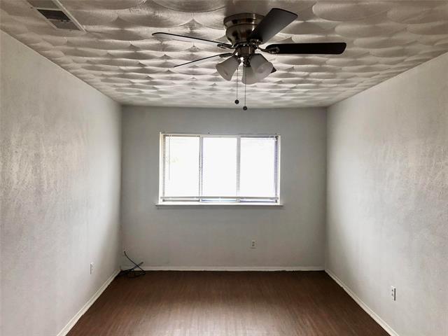 Building Photo - 924 Irene Dr