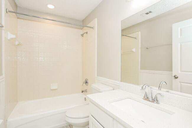 Building Photo - 3272 Net Ct