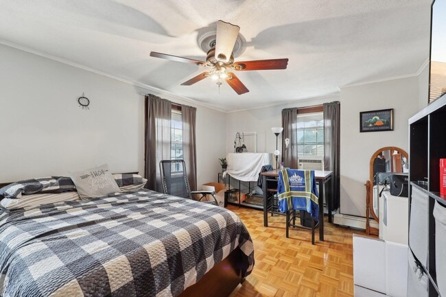 Building Photo - 48 Marinus St