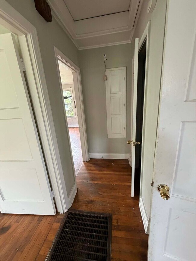 Building Photo - 3436 Fulton St