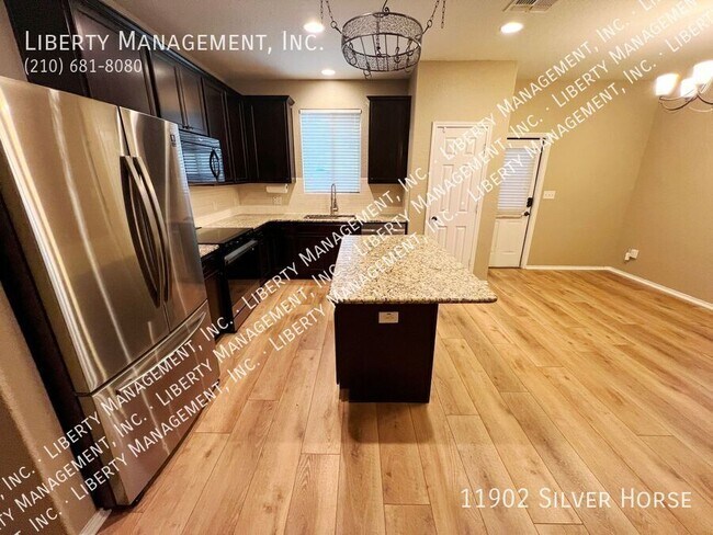 Building Photo - 11902 Silver Horse