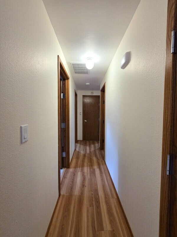 Building Photo - 8532 NE Russell St