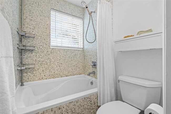 Building Photo - 11845 SW 100th St