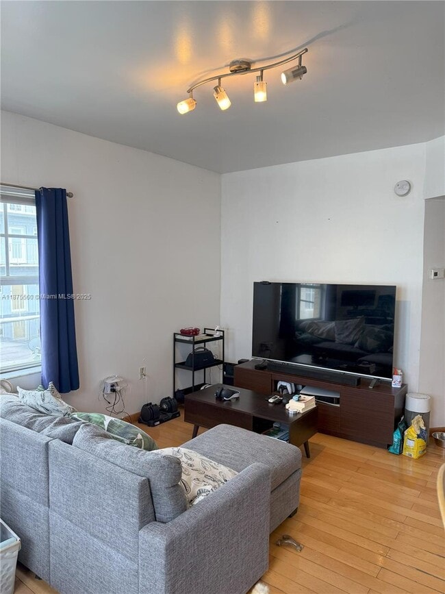 Building Photo - 1255 Pennsylvania Ave