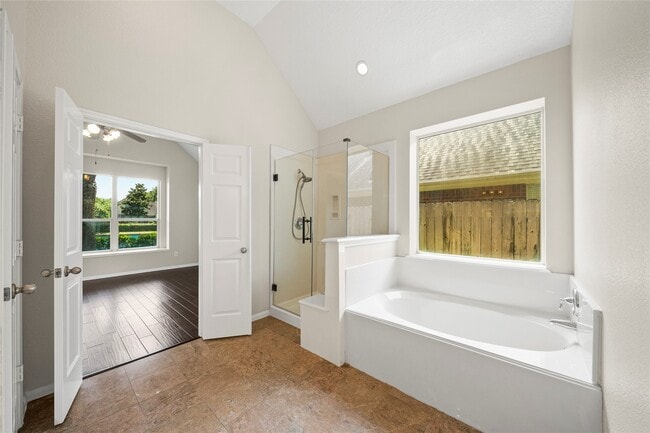 Building Photo - 8306 Golden Harbor