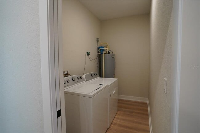 Building Photo - 12030 Tetzel Ave