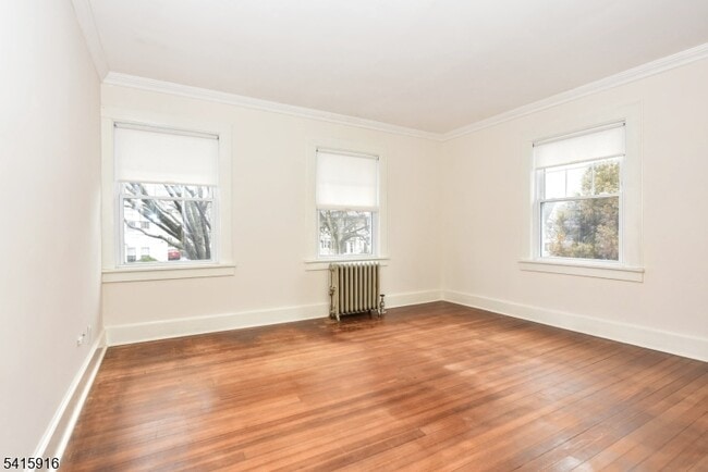 Building Photo - 65 S Maple Ave